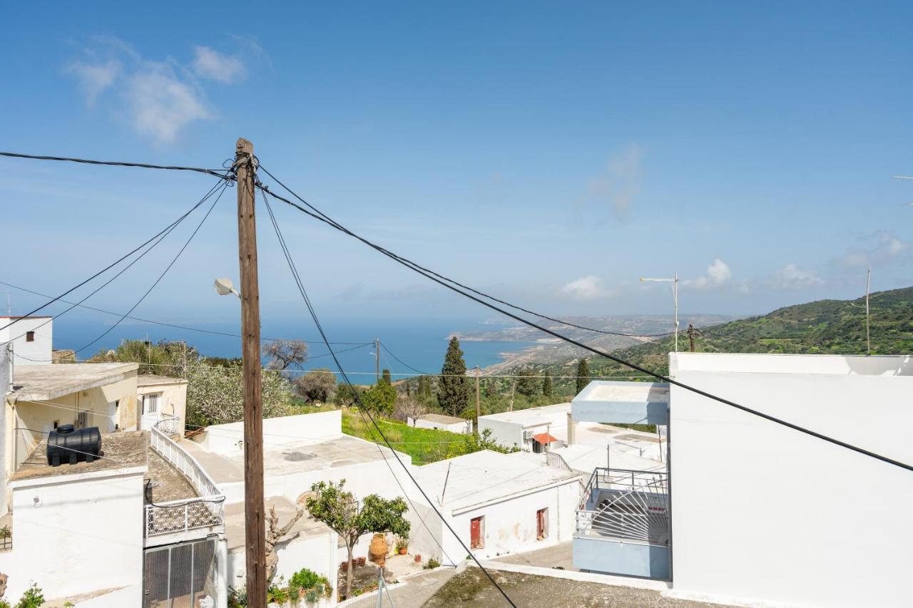 Maisonette In Roussa Ekklisia Sitia  Exterior foto